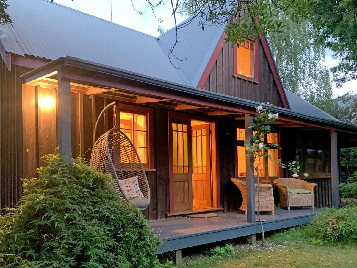 Bed and Breakfast Quail Farm, Colonial charm à Nelson Extérieur photo